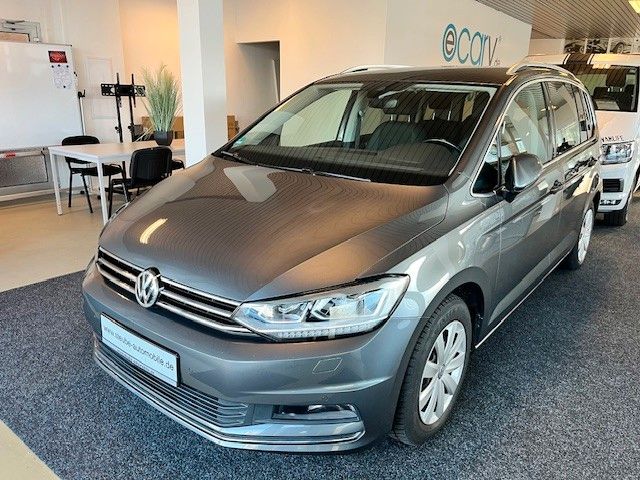 Volkswagen Touran Highline, Navi, Standheizung, Kamera