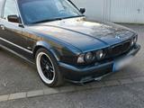 BMW  e34 530i v8 Schalter - BMW 530 mit LPG-Antrieb