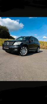 Mercedes-Benz GLK 320 CDI 4MATIC , TÜV NEU - schwarze Mercedes-Benz GLK 320