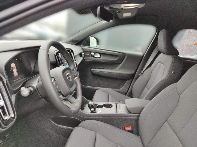 VOLVO EX40 (Bild 12 von Array)