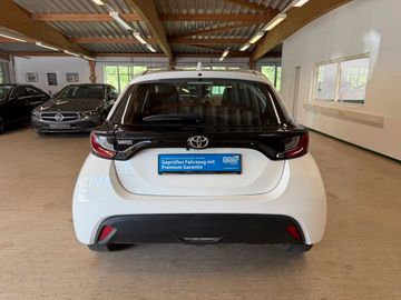 Toyota Yaris - 6