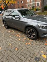 Mercedes-Benz GLC 220 d 4MATIC Autom. -voll, unfallfrei - Mercedes-Benz GLC 220 von privat
