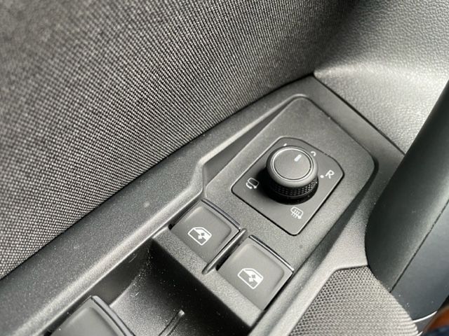 Tiguan 1.5 TSI ACTIVE NAVI TEL LED ACC Rückfahrk