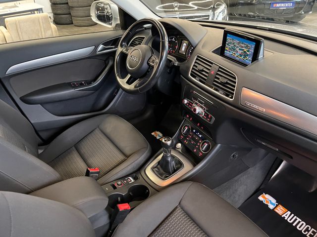 Audi Q3 design quattro *BI-XENON*PDC*NAVI*SHZ*MFL*LED