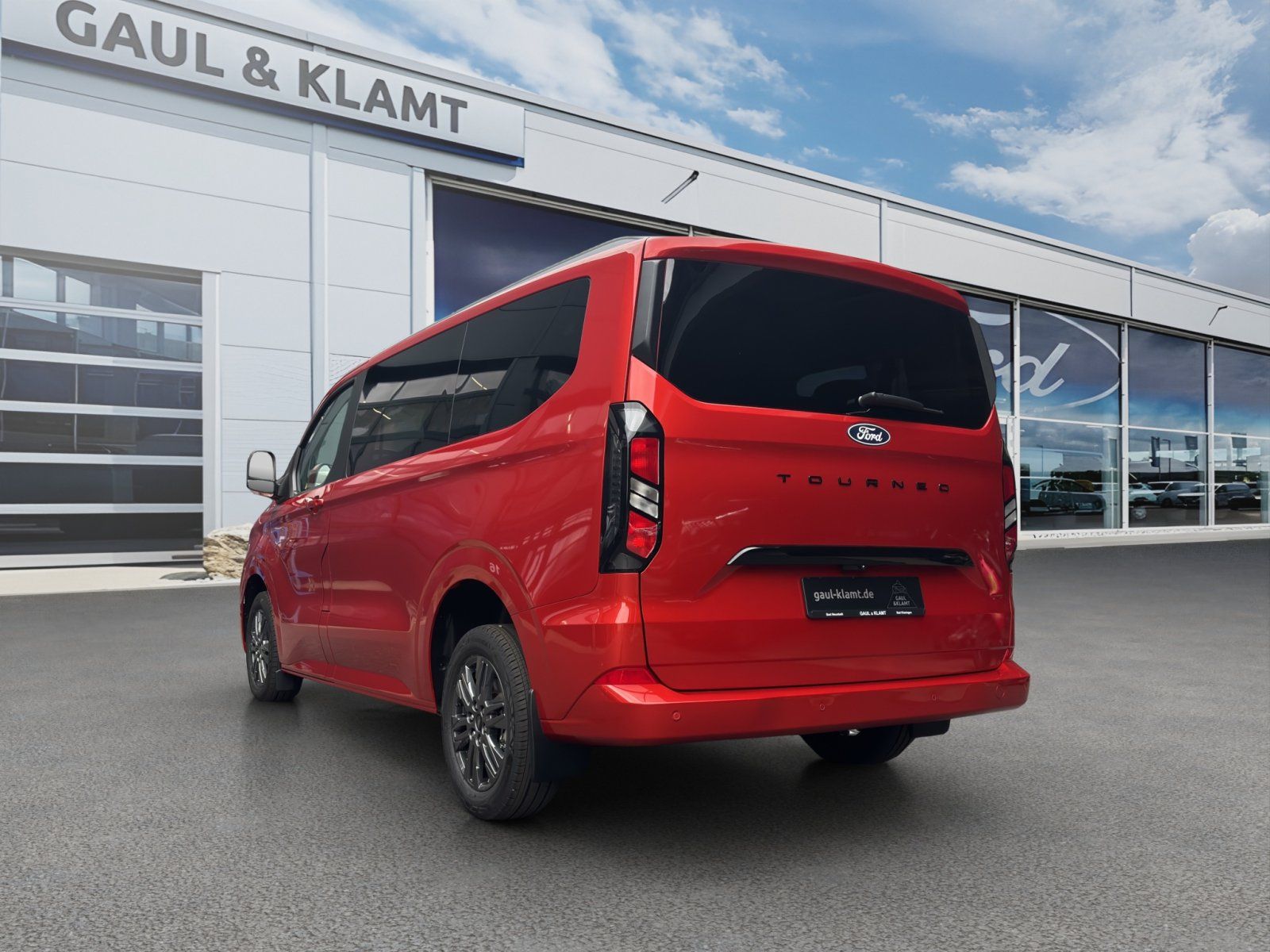 Fahrzeugabbildung Ford Tourneo Custom 2.0 Ecoblue 320 L1 Tourneo Titani