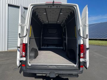 Volkswagen Crafter - 10