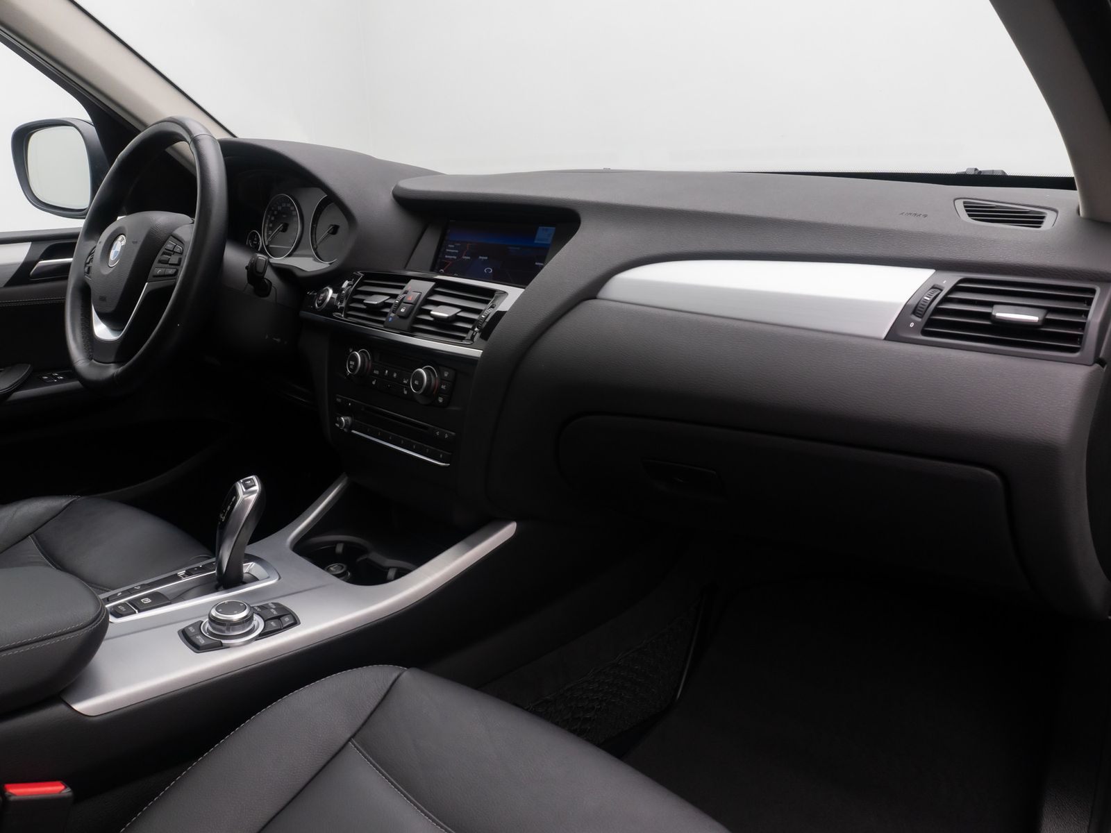 Fahrzeugabbildung BMW X3 xD20d xLine Kamera HiFi Panorama NaviPr Leder