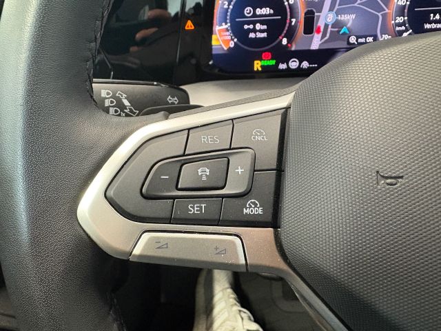 Golf VIII Variant Life 1.5 eTSI DSG LED ACC