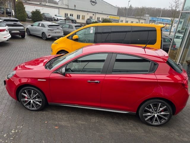 Fahrzeugabbildung Alfa Romeo Giulietta Sprint KLIMA NAVI ALU SHZ