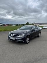 Mercedes-Benz C 220 CDI Coupé - Mercedes-Benz 220: Cdi