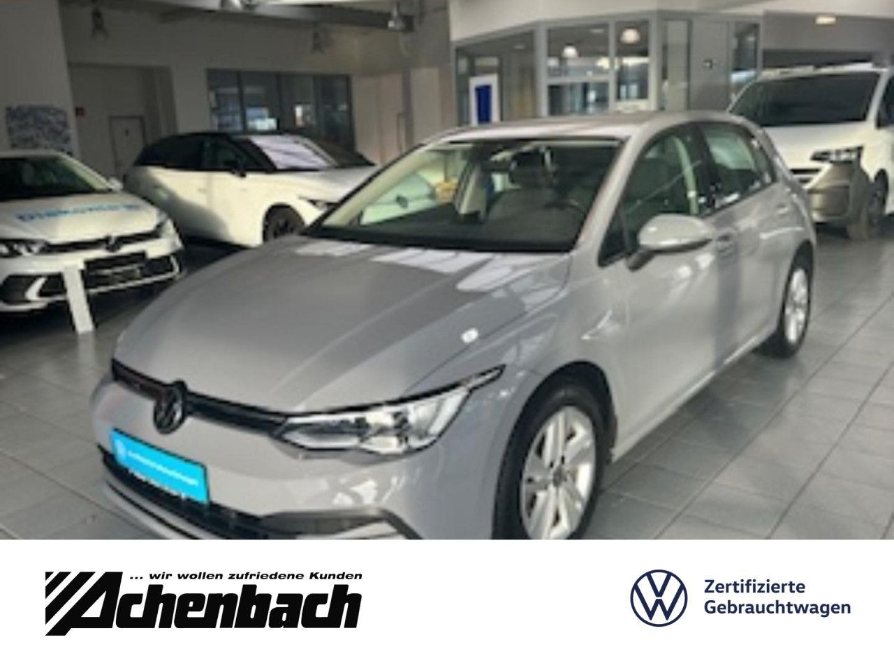 Volkswagen Golf VIII Life 1.5 TSI LED Navi Keyless Start foto 1