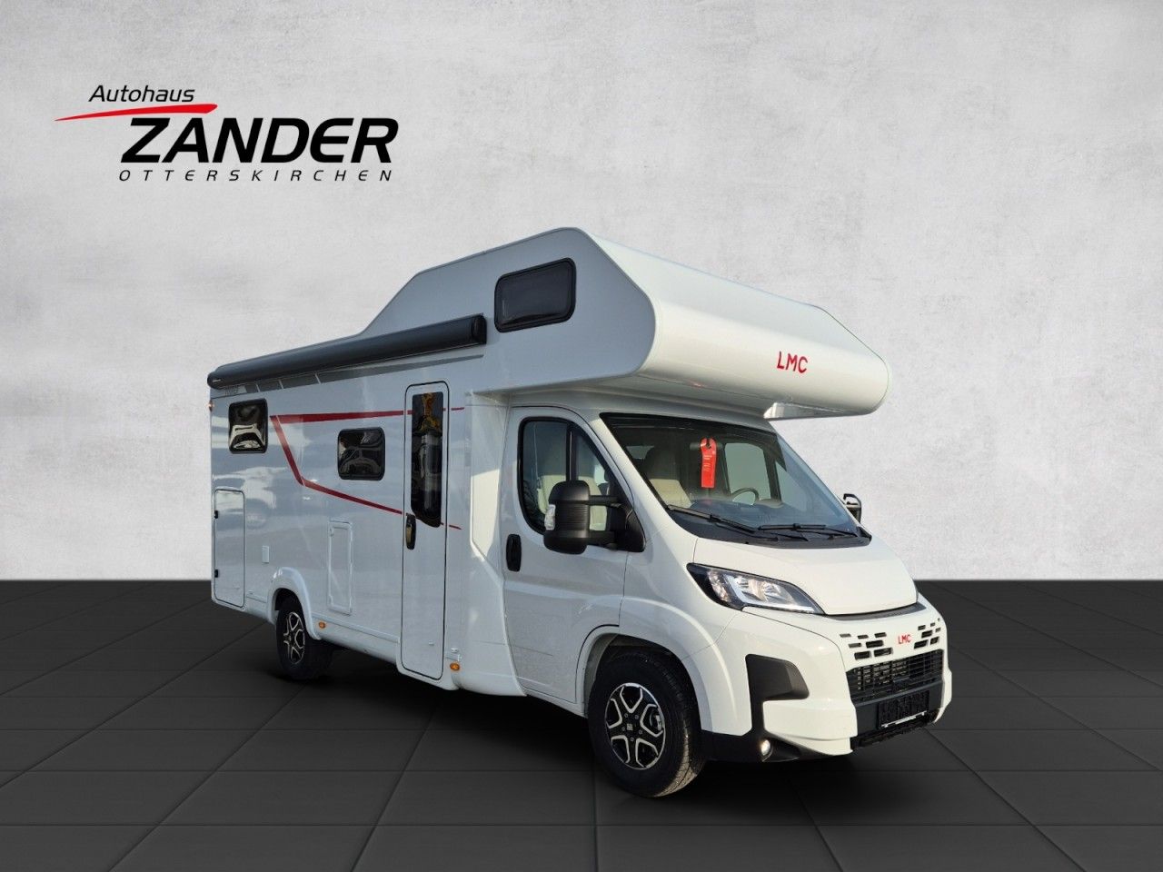 Fahrzeugabbildung LMC Tourer A 690 G 6 Sitzplätze NAVI Markise Klima