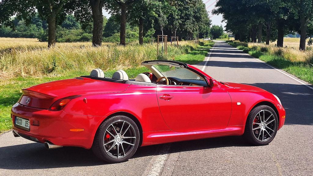 Lexus SC 430