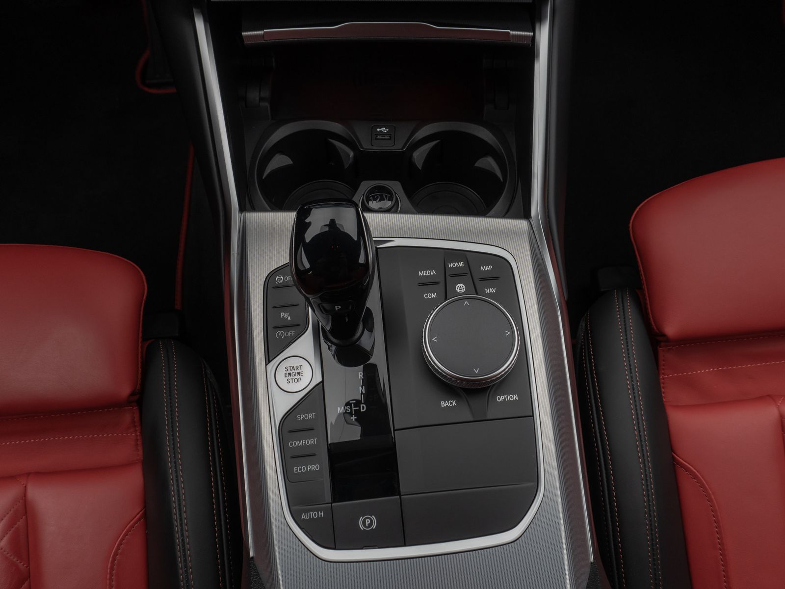 Fahrzeugabbildung BMW 330i xD SportLine Laser DAB HiFi PDC AHK Komfort