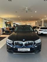 BMW iX3 Gestiksteuerung Head-Up HK HiFi DAB LED Shz - BMW iX3 aus 2021