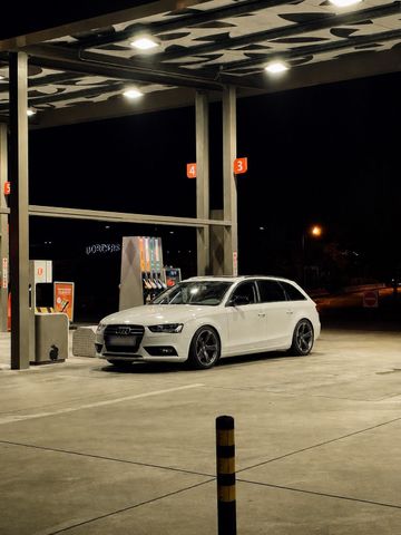 AUDI Audi A4 B8.5 Avant