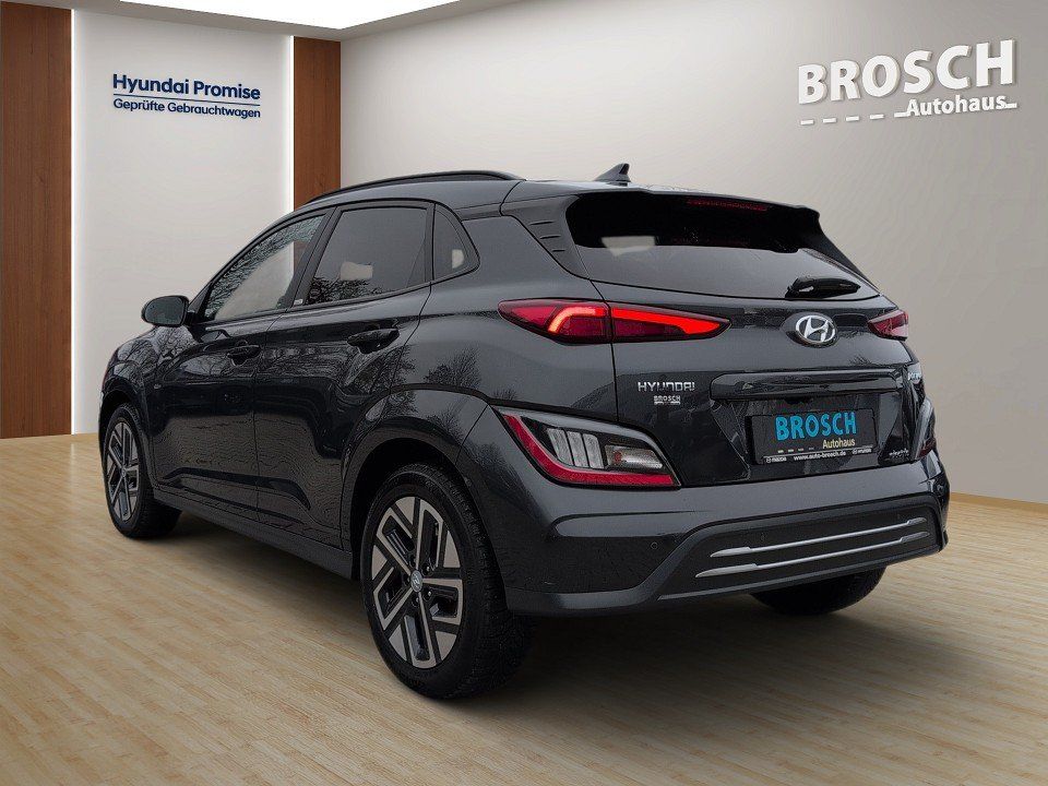 Fahrzeugabbildung Hyundai KONA EV 64kWh PLUS-P !GARANTIE-07.29! KRELL+NAV+