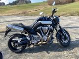 Yamaha MT 01 - YAMAHA MT 01