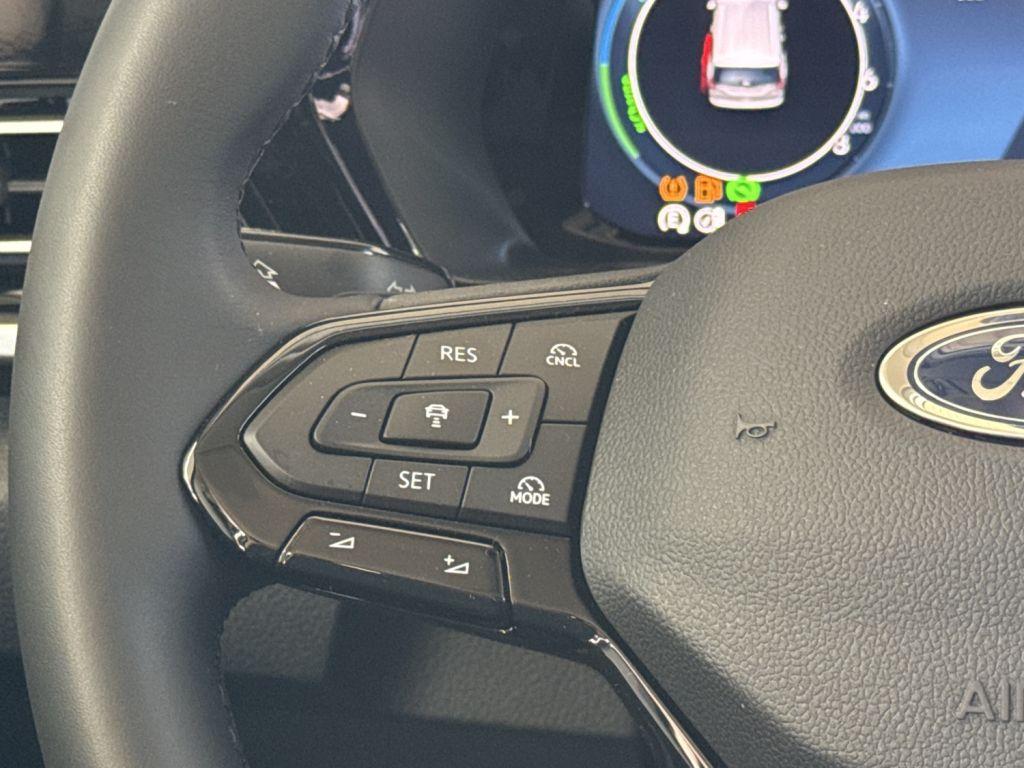 Ford Tourneo Connect 1.5 EcoBoost PHEV Aut. TITANIUM