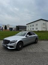 Mercedes-Benz C 250 BlueTEC 4MATIC EXCLUSIVE Autom. EXCLUSIVE - Mercedes-Benz C-Class mit Diesel-Antrieb: Limousine