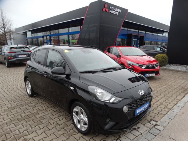 Hyundai i10 1.2 Deluxe *Navi*SHZ*LHZ*Kamera*PDC*Alu