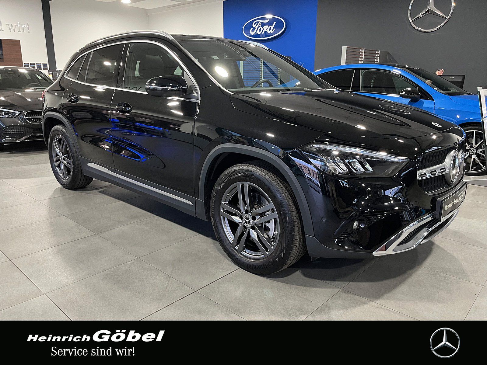 Fahrzeugabbildung Mercedes-Benz GLA 220 d 4M PROGRESSIVE+PANO+TOTWINKEL+AHK+360°
