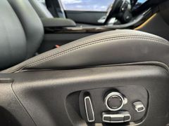 Foto Nummer 13: LAND ROVER Range Rover Velar
