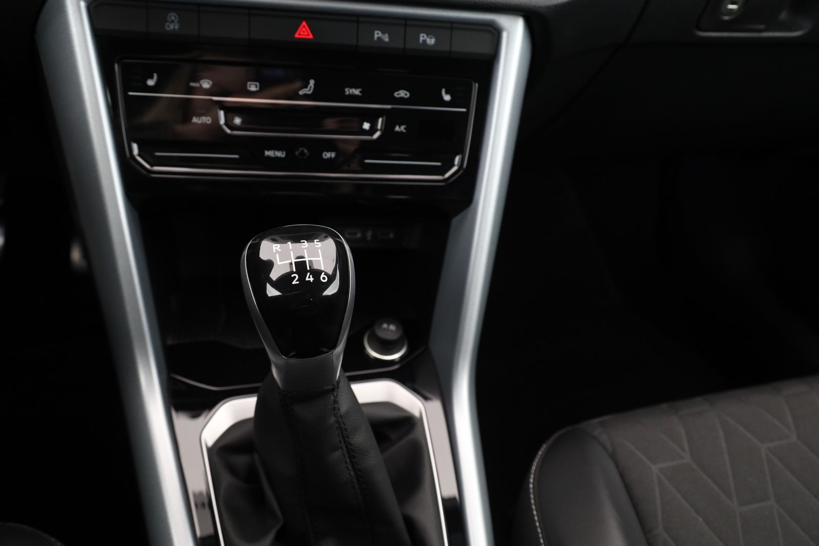 Volkswagen T-Roc - Bild 16