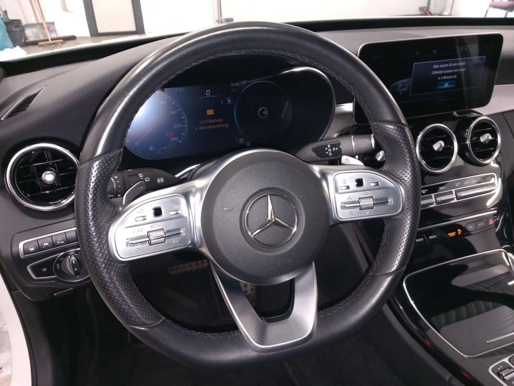 Fahrzeugabbildung Mercedes-Benz C 300 d 4MATIC T-Modell *SD*Navi*PDC*SpurW*LED