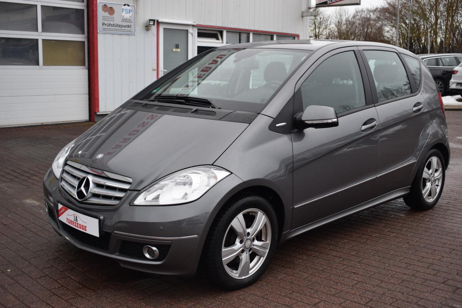 Mercedes-Benz A 200 Elegance Pano Sitzheizung Insp. Neu