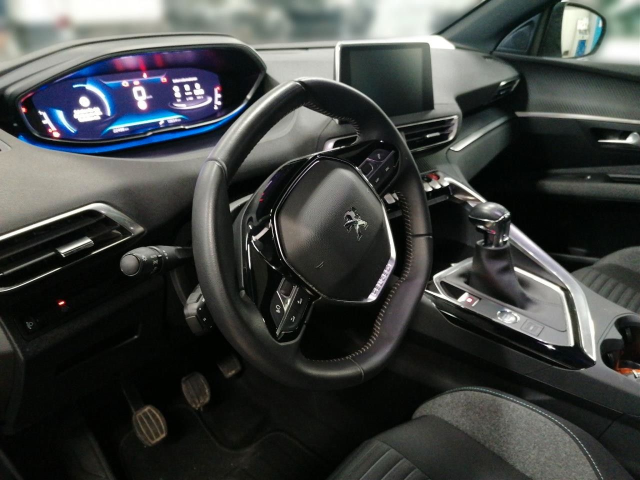Fahrzeugabbildung Peugeot 3008 1.2T ACTIVE PACK NAVI/LED/SPORT/VIRT/PDC