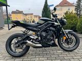 Triumph Street Triple 765 RS - Naked Racer - TRIUMPH STREET TRIPLE 765 RS