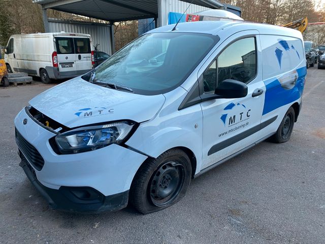 Ford Transit Courier Trend Unfall