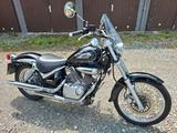 Suzuki Intruder VL125 BJ:2001 28000KM  - SUZUKI VL 125 INTRUDER