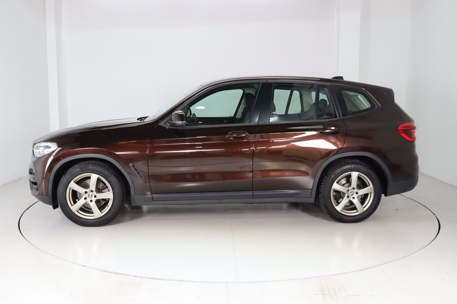 Fahrzeugabbildung BMW X3 xDrive20i M Sport LED * Sitzhzg. * PDC