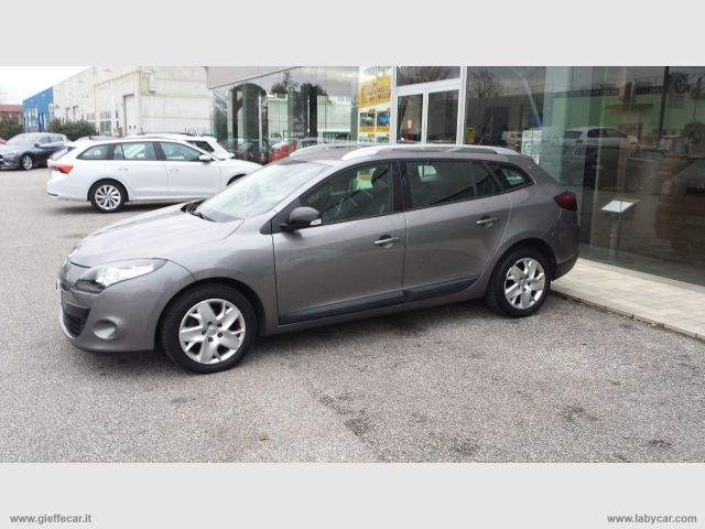 Renault RENAULT Mégane 1.5 dCi 110 CV Attractive