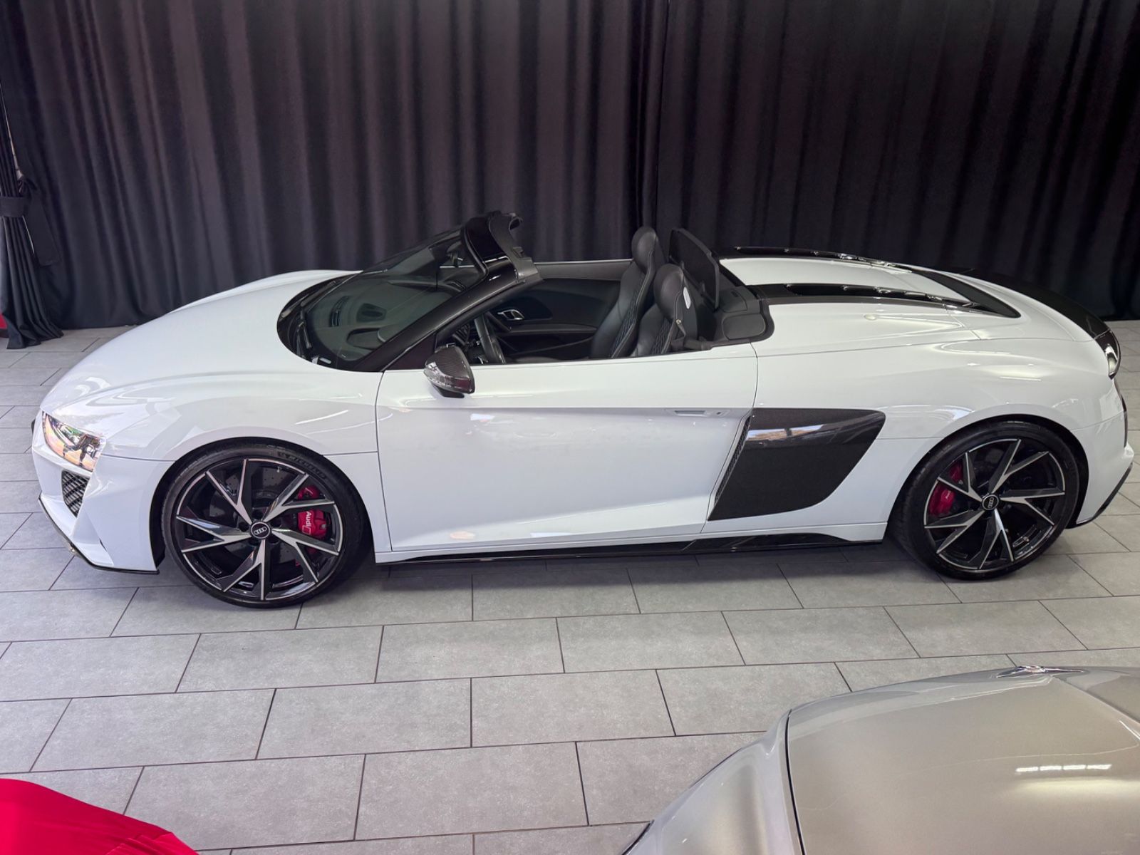 Fahrzeugabbildung Audi R8 Spyder 5.2 FSI quattro performance*CARBON*B/O