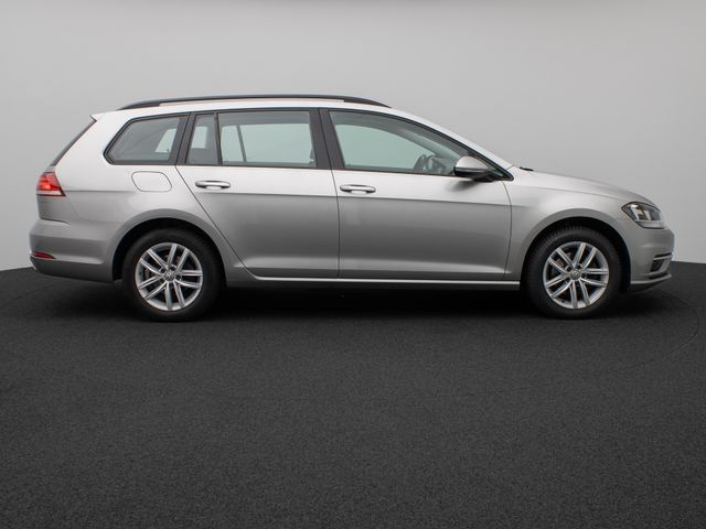 Foto Nummer 5: VW Golf