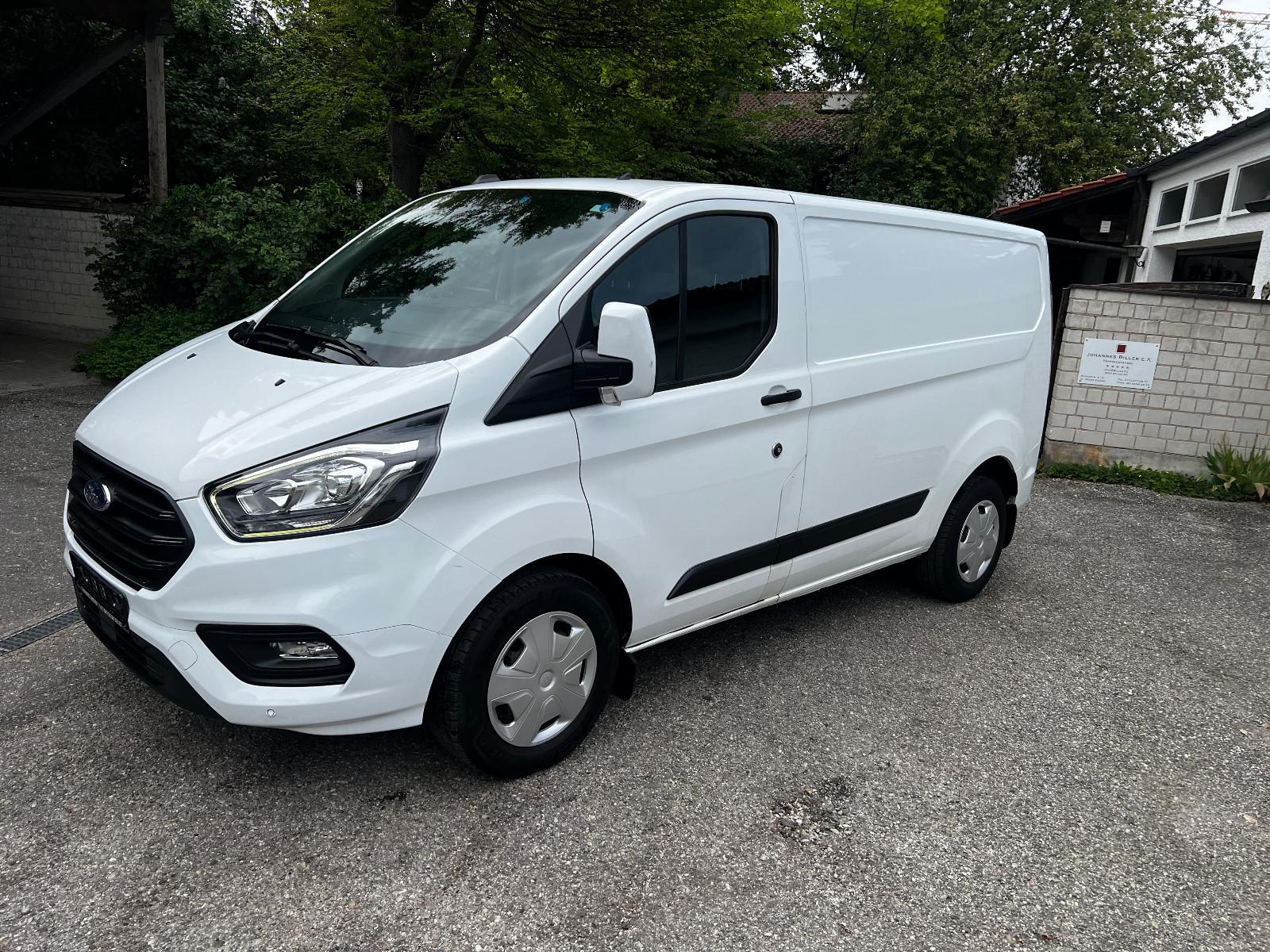Ford Transit Custom 320 L1 Flügeltür S-Heft 3-Sitzer