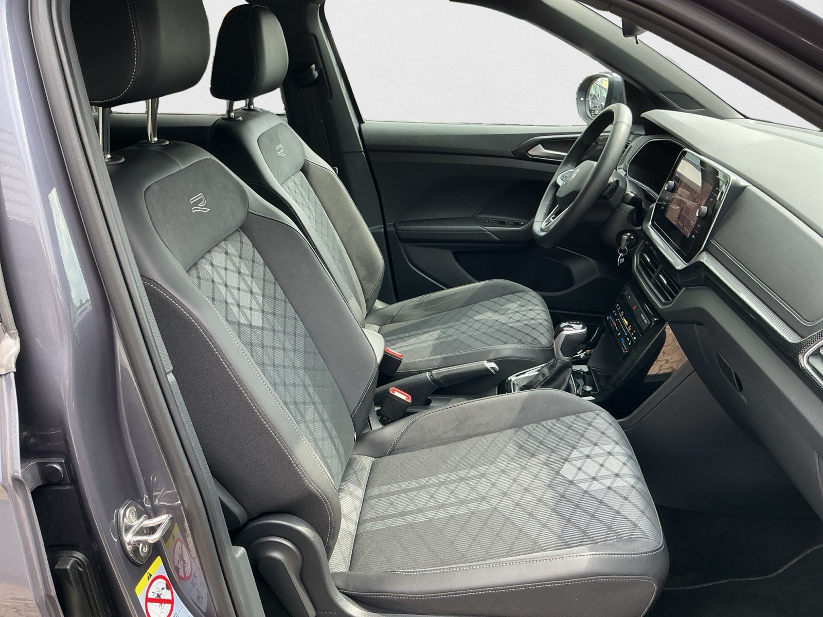 Volkswagen T-Cross - Bild 16