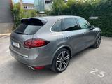 Porsche Cayenne S Diesel 4.2L 8 Zylinder, Leder,Navi,usw - Porsche: Us