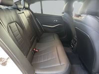 BMW 330 - Vorschau Bild 10