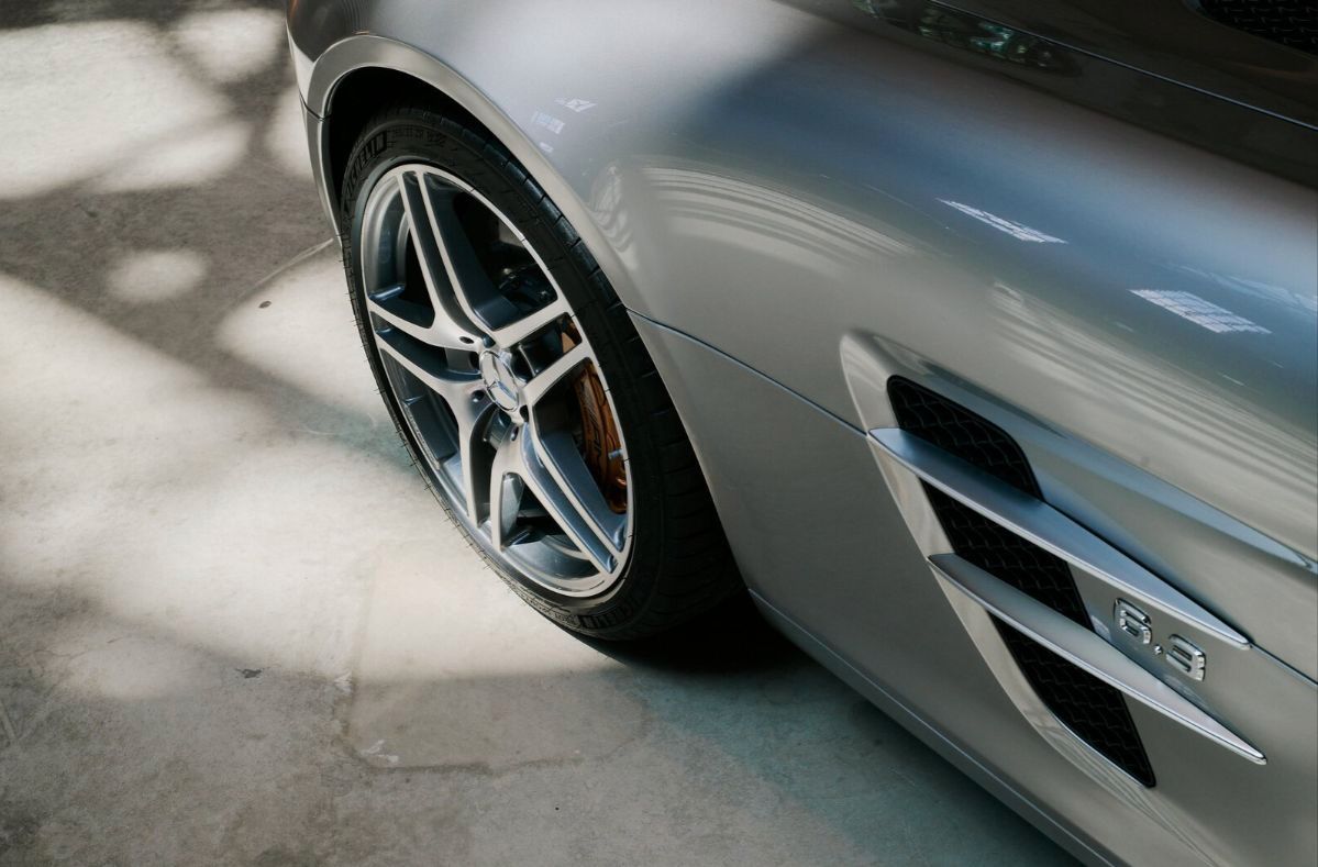Fahrzeugabbildung Mercedes-Benz SLS AMG Alubeam/Keramik/Dt. Erstauslieferung