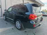 Toyota Land Cruiser 200 5,7 V8 - gebrauchte Toyota Land Cruiser aus dem Jahr 2014