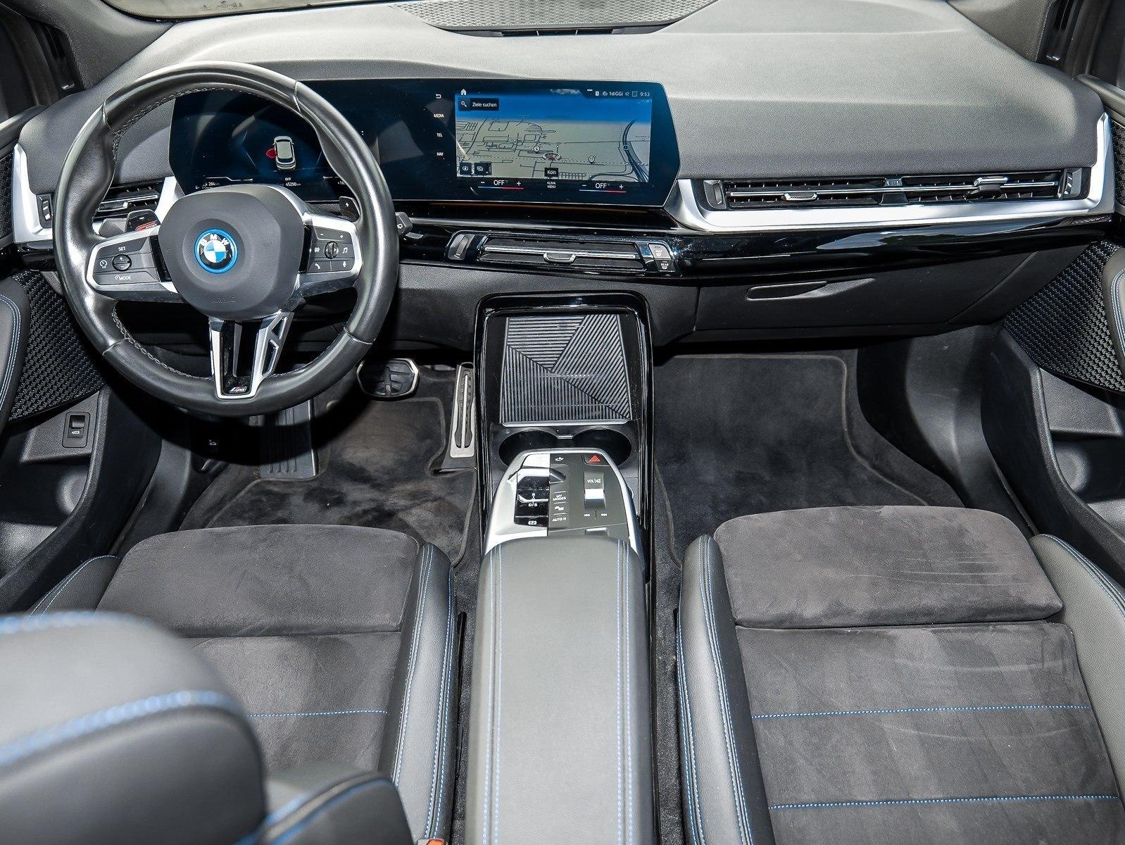 BMW 230e xDrive M Sport PANO RFK LED Sound Syst. LM