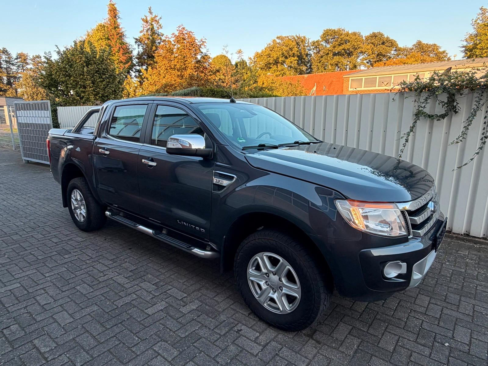 Ford Ranger 3.2 TDCi 200 ch Limited Double Cabine 4x4 • Cuir • GPS • Caméra • Attelage 3,35 t