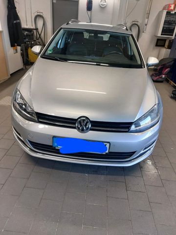 VW Golf