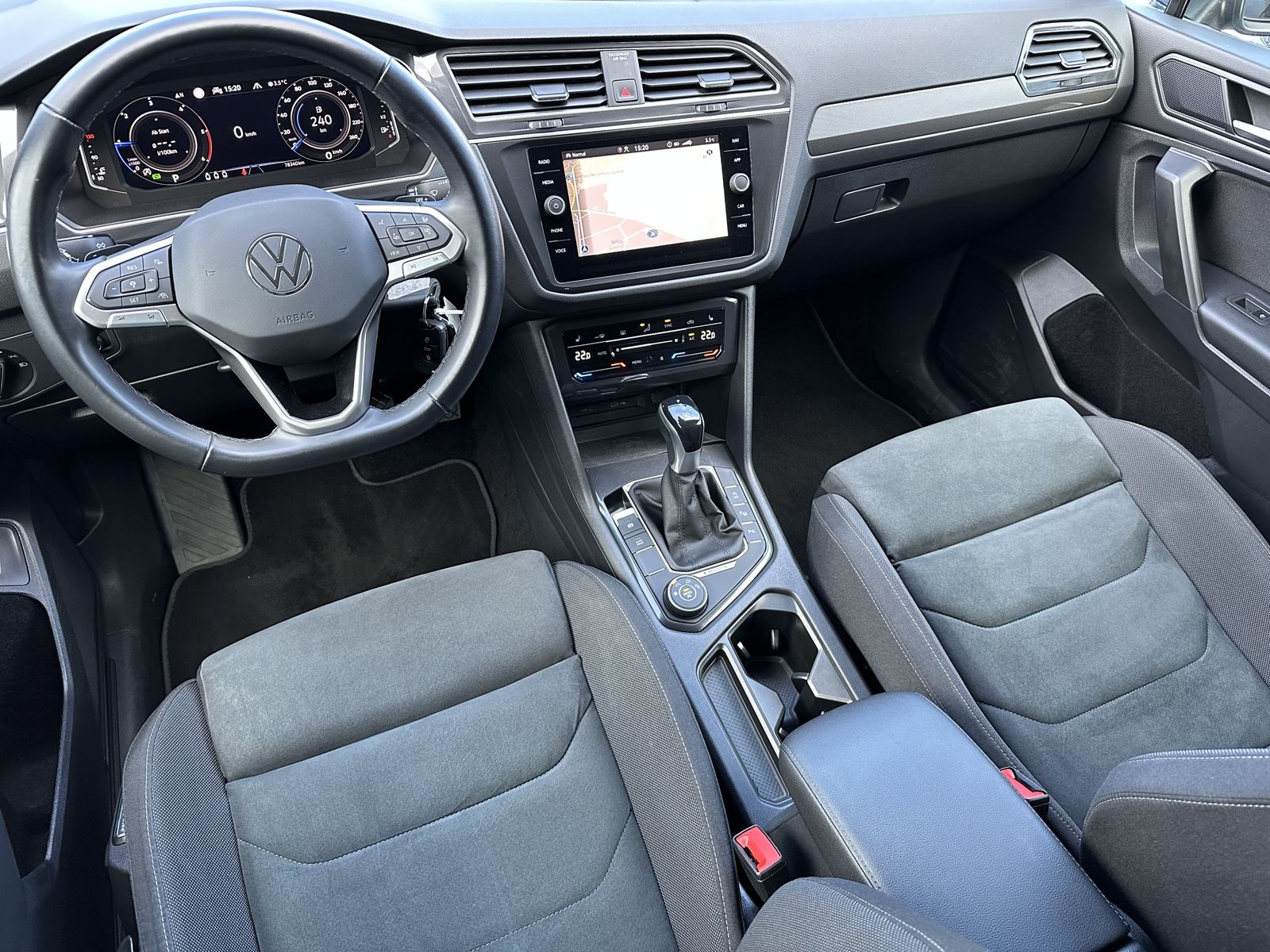 Fahrzeugabbildung Volkswagen Tiguan Allspace 4M Life NAV+LED+AHK+KAM+18ZO+VC