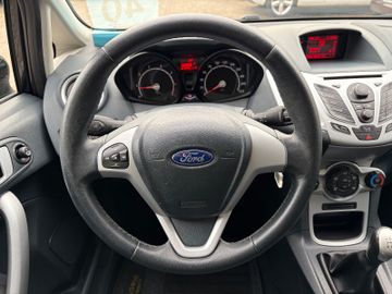 Bild 10 Ford Fiesta 3trg Champions Edition +KLIMA+AUX+SHZ+BT+