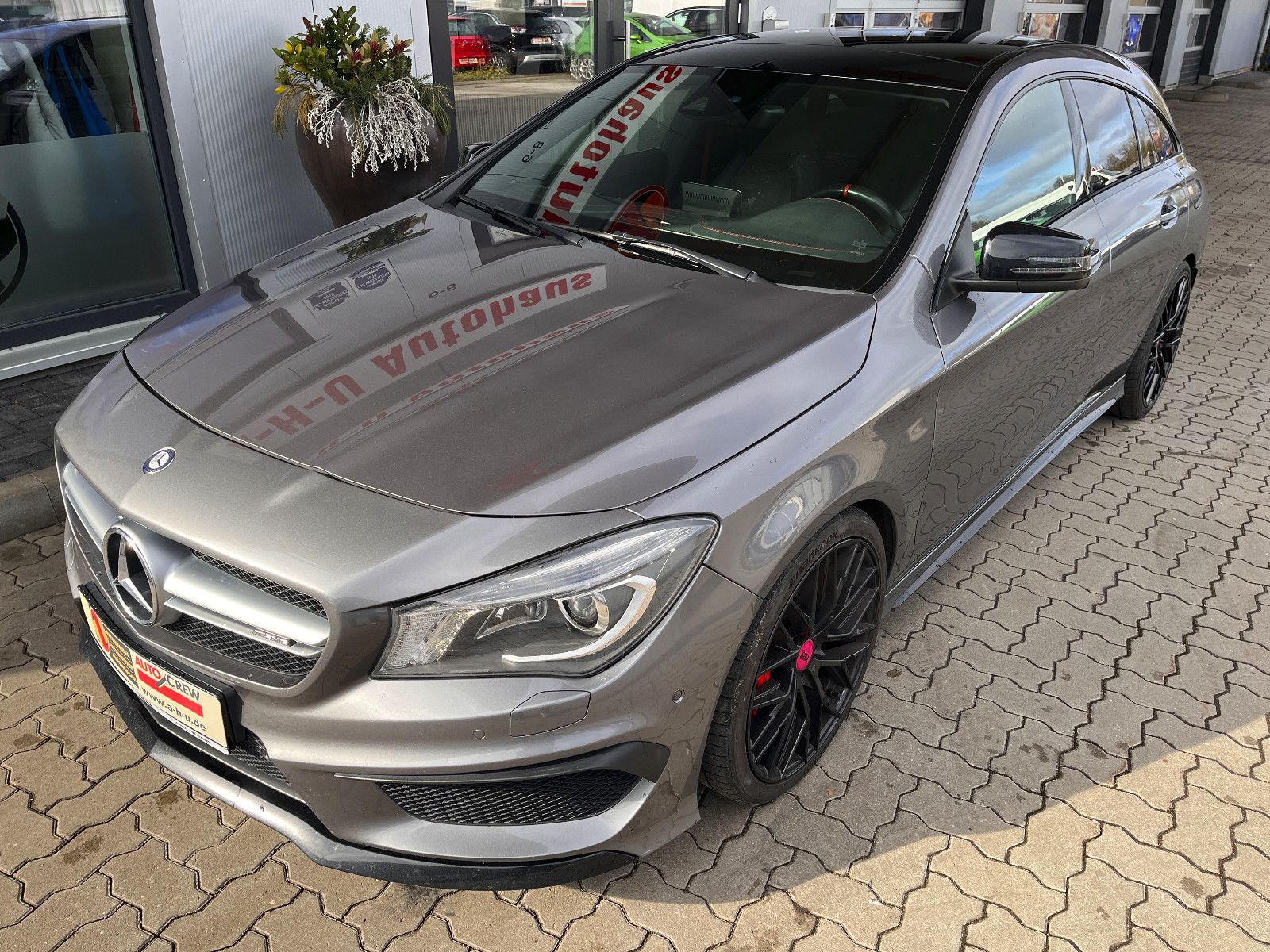 Fahrzeugabbildung Mercedes-Benz CLA 45 AMG 4Matic